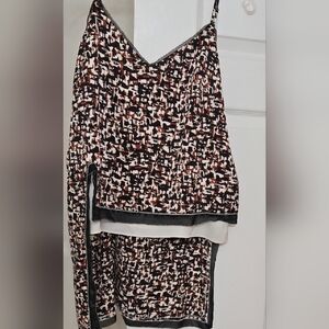 DKNY Elegant Cream Top Size Small Nwot